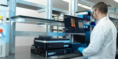 Refeyn’s Samux™ benchtop mass photometer enables rapid analysis of adeno-associated virus  samples. 