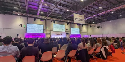 the audience at an Advanced Therapies talk 