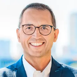 Headshot for Andreas Eschbach