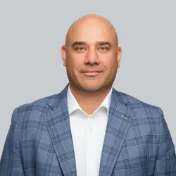 Headshot of Vin Singh